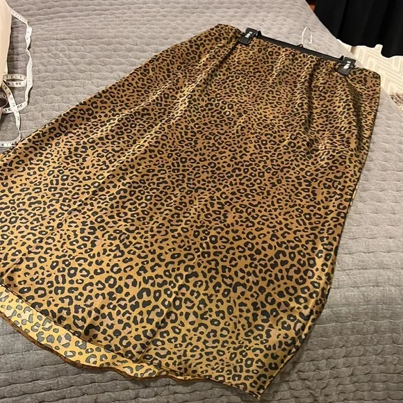 ASOS curve skirt - Picture 4 of 10